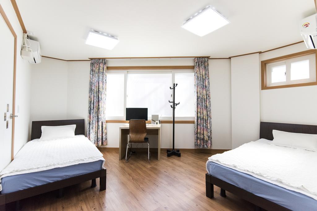 Kory Guesthouse โซล ภายนอก รูปภาพ